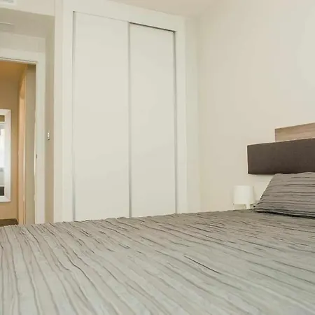 Light And Modern Sea View Appartement *